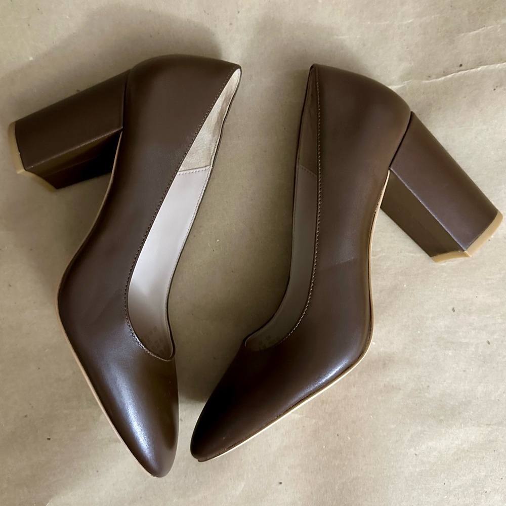 NEW - Stuart Weitzman Brown Leather Block Pump Heels Size 8.5